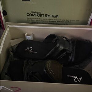 AEROSOLES Black WIP Current Sandals